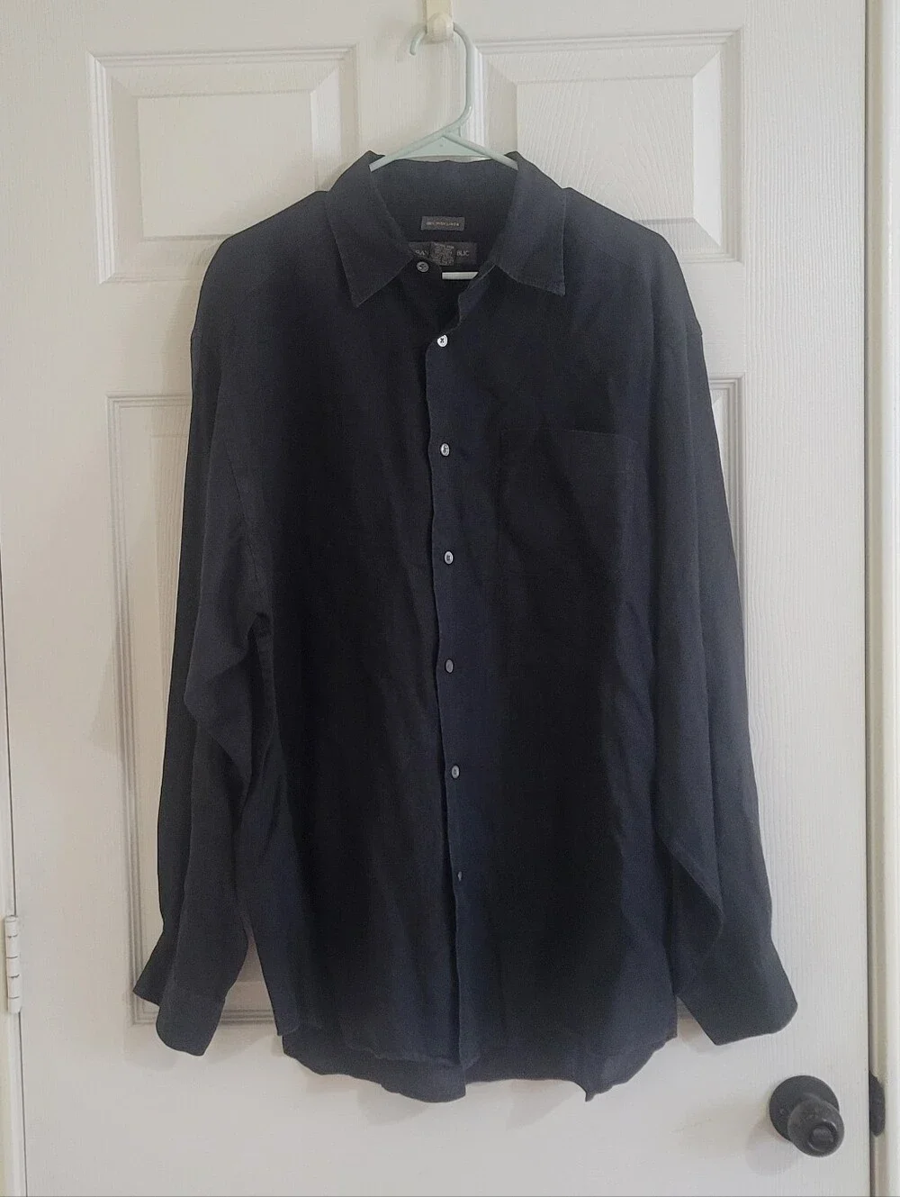 Banana Republic Black 100% Irish Linen Long-Sleeve Button-Up Shirt *defect*